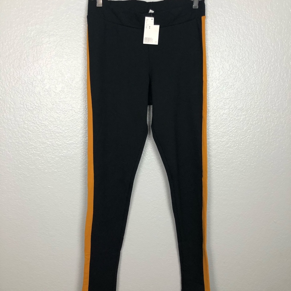 Black and Mustard Yellow Leggings 🤩